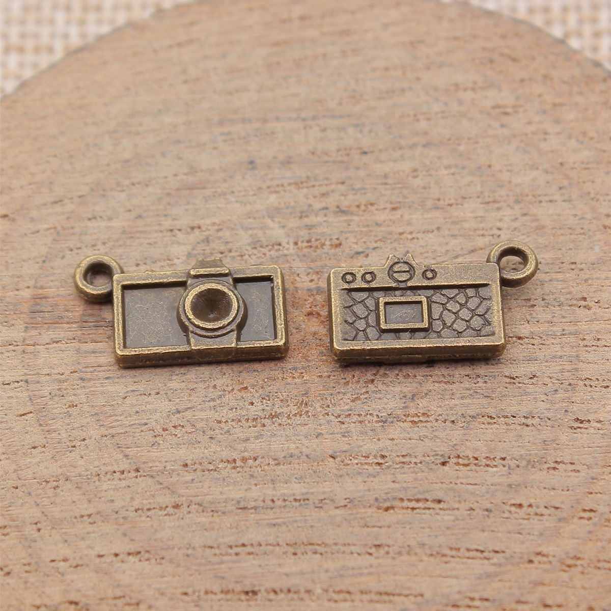 Jewelry Making Videos - 20 piezas de dijes para cámara